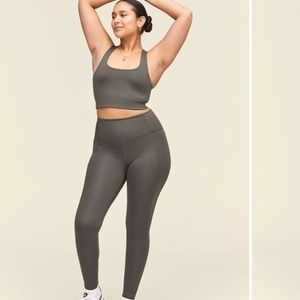 Girlfriend collective set